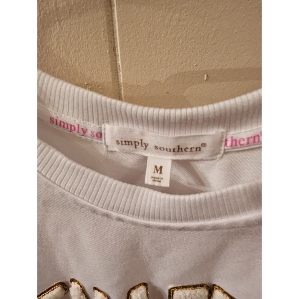 Simply Southern Team Bride White Cotton Sweatshirt M GREAT condition - Picture 3 of 6